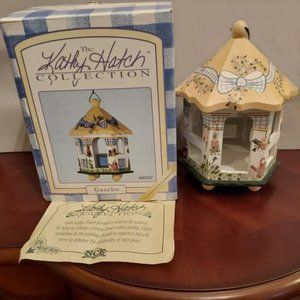 Kathy Hatch Vintage Gingham Garden Collection Painted with Signature NWT